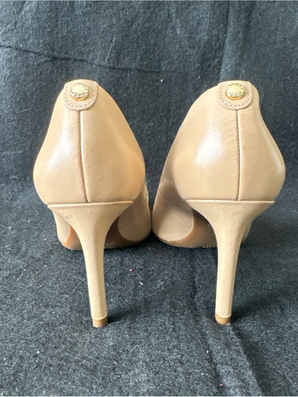 Michael Kors Leather Almond Toe Pump Heels Tan Beige Neutral Womens Size 7 - Picture 5 of 8
